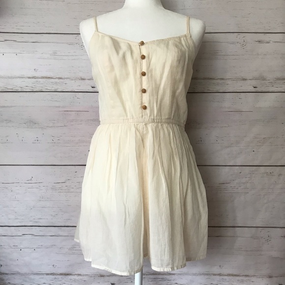 UO button romper, NWOT - Picture 1 of 10